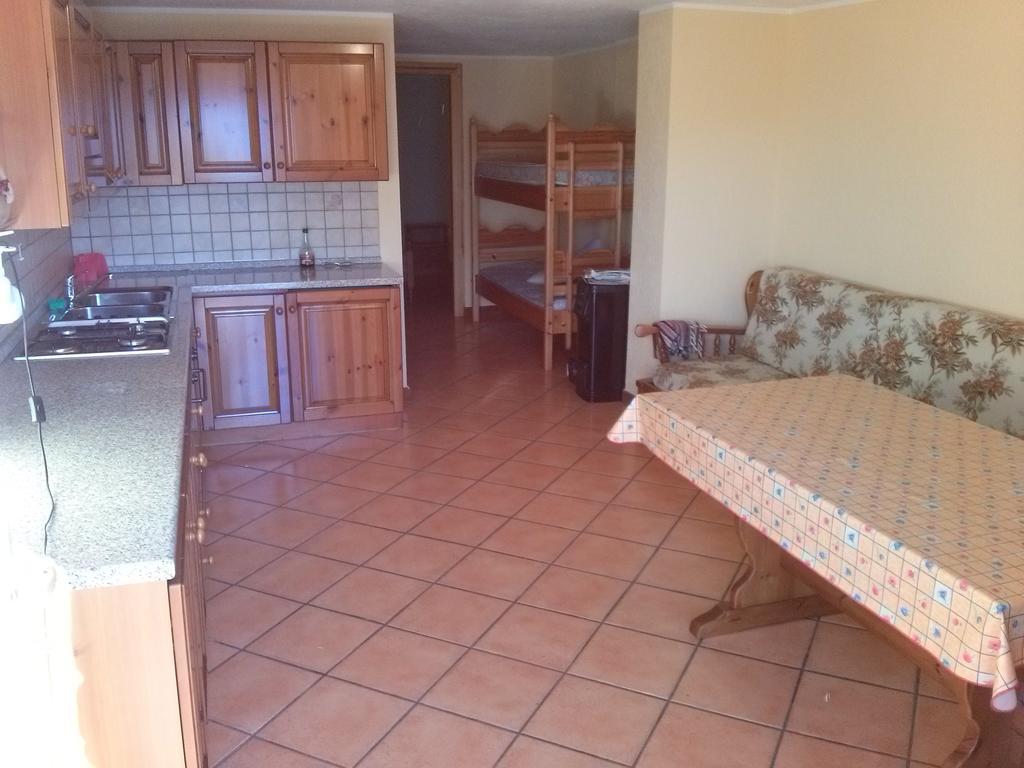 Maien Piolet Milieu Apartment Doues Ruang foto