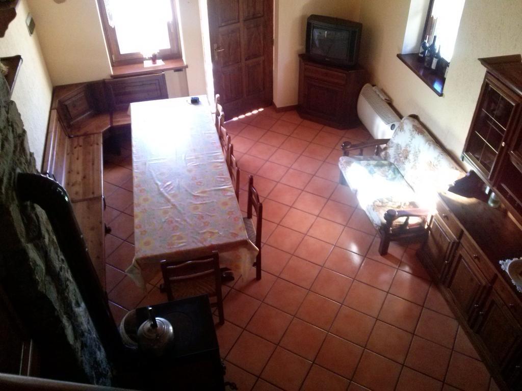 Maien Piolet Milieu Apartment Doues Ruang foto
