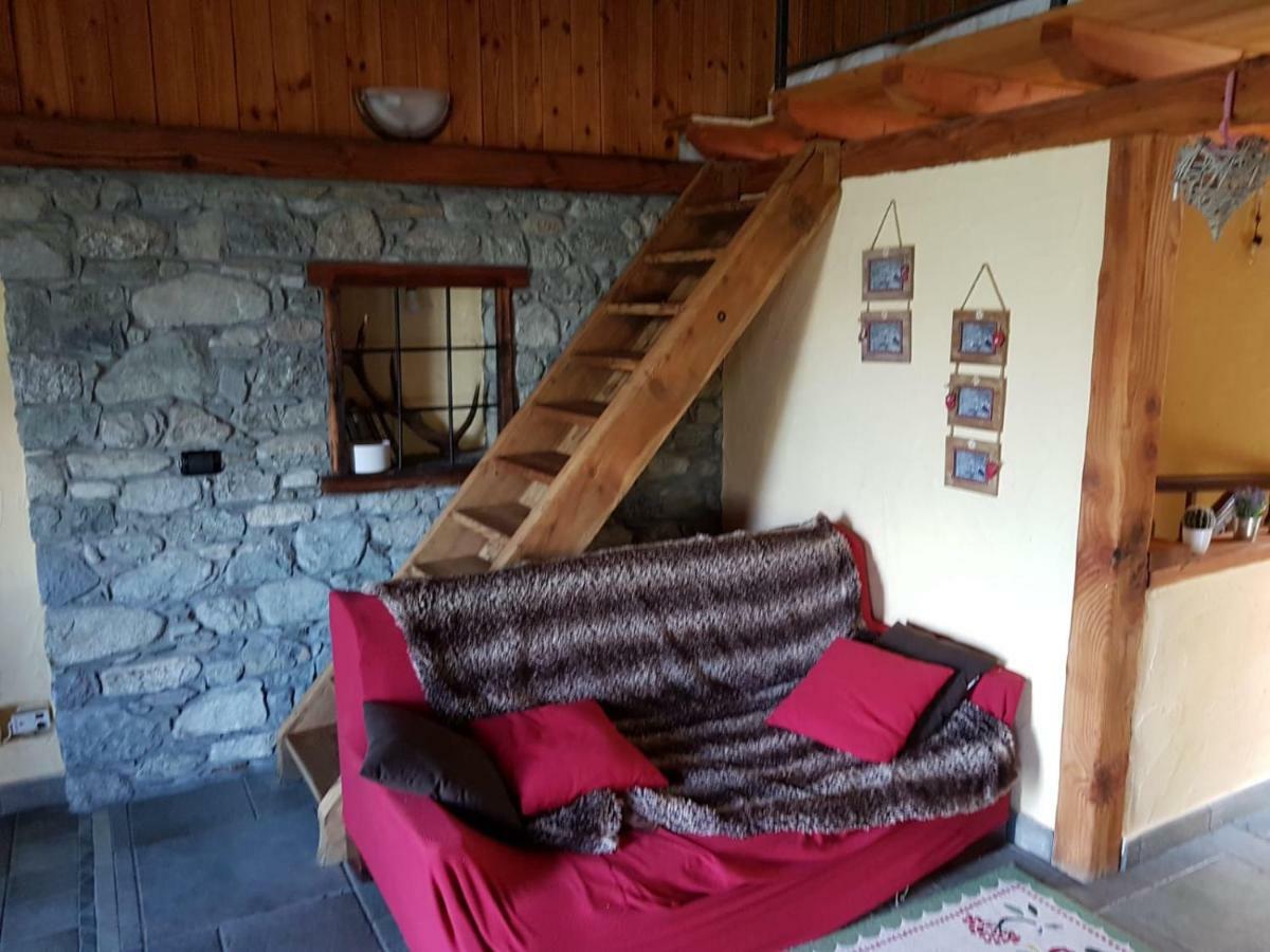 Maien Piolet Milieu Apartment Doues Bagian luar foto