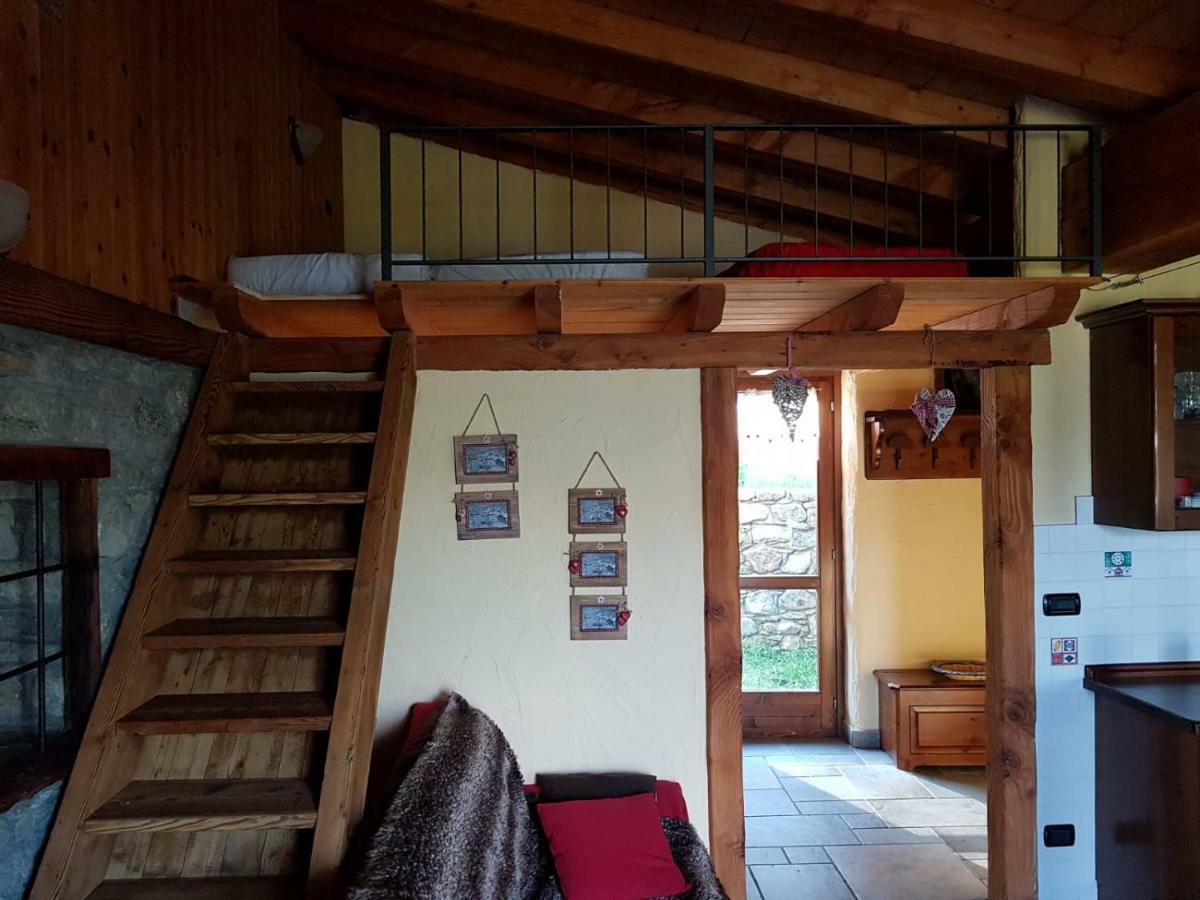 Maien Piolet Milieu Apartment Doues Bagian luar foto